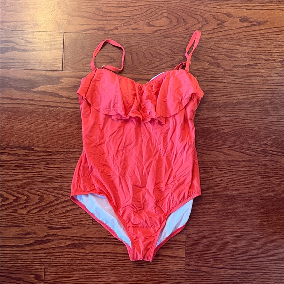 Laundry By Shelli Segal Red Pink Ruffle Detail One Piece Bathing Suit Sz XL! - Picture 2 of 10